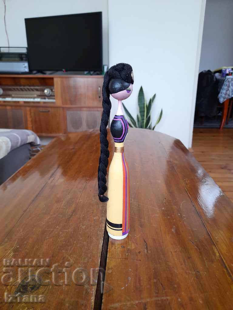 Folk figurine, doll with price 12.00 BGN | € 6.14 Folk figurine, doll with price 12.00 BGN | € 6.14