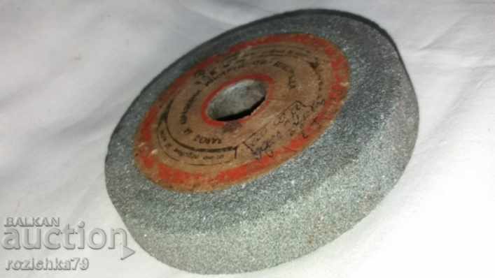 Delivery of Old grinding stone for grinding sandpaper - Berkovitsa factory Delivery of Old grinding stone for grinding sandpaper - Berkovitsa factory