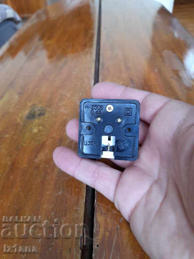 Delivery of Old button for bell Delivery of Old button for bell