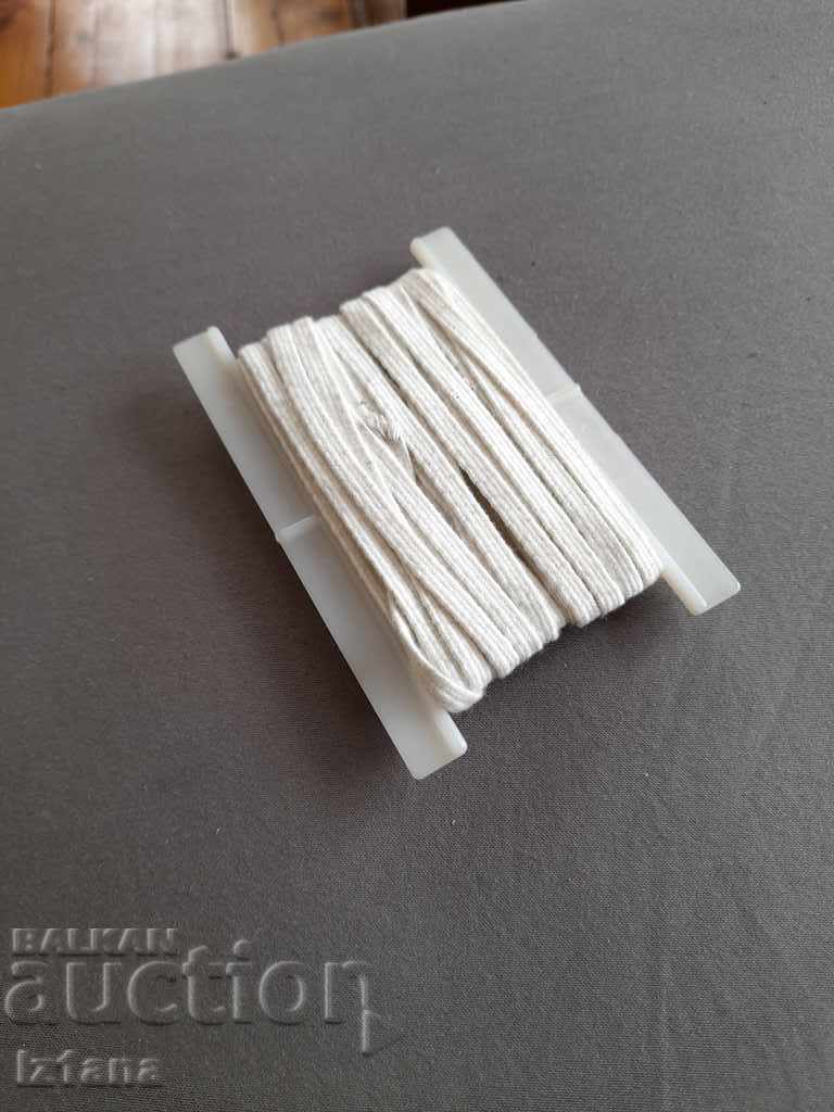 Σταρ γόμα με τιμή 6.00 BGN | € 3.07 Σταρ γόμα με τιμή 6.00 BGN | € 3.07