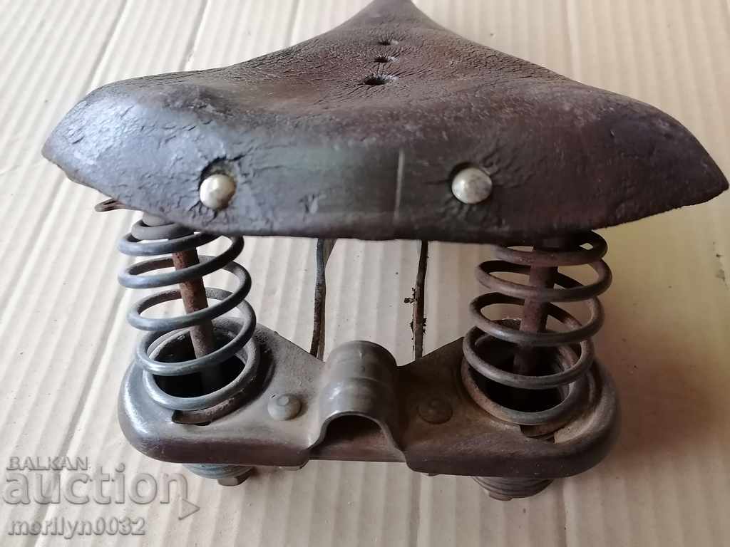Old leather bicycle seat marked - 7