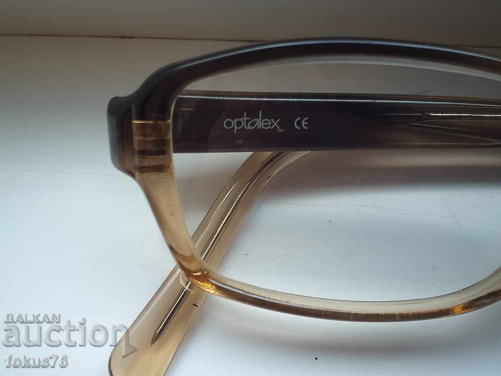 Original luxury Albert prescription glasses with price 59.00 BGN | € 30.17 Original luxury Albert prescription glasses with price 59.00 BGN | € 30.17