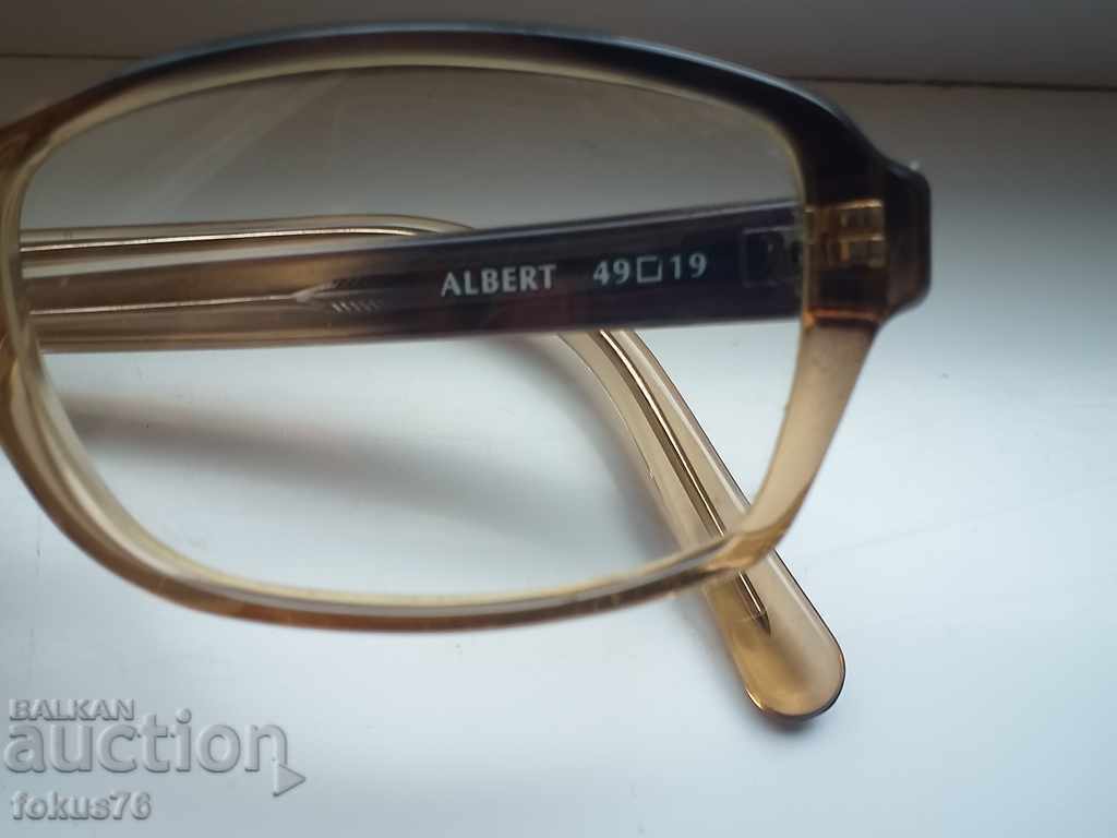 Auction Original luxury Albert prescription glasses Auction Original luxury Albert prescription glasses