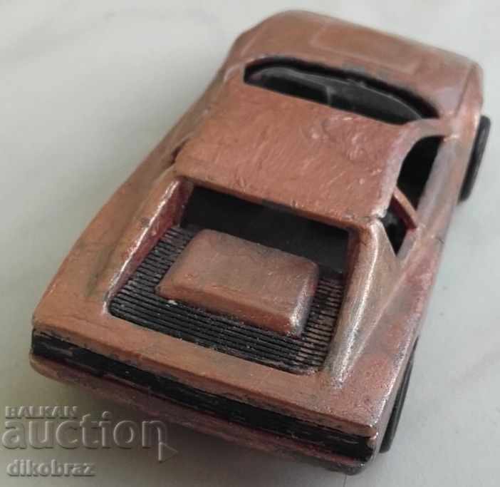 Ferrari Testarossa - 1986 / Macau with price 8.87 BGN | € 4.54 Ferrari Testarossa - 1986 / Macau with price 8.87 BGN | € 4.54