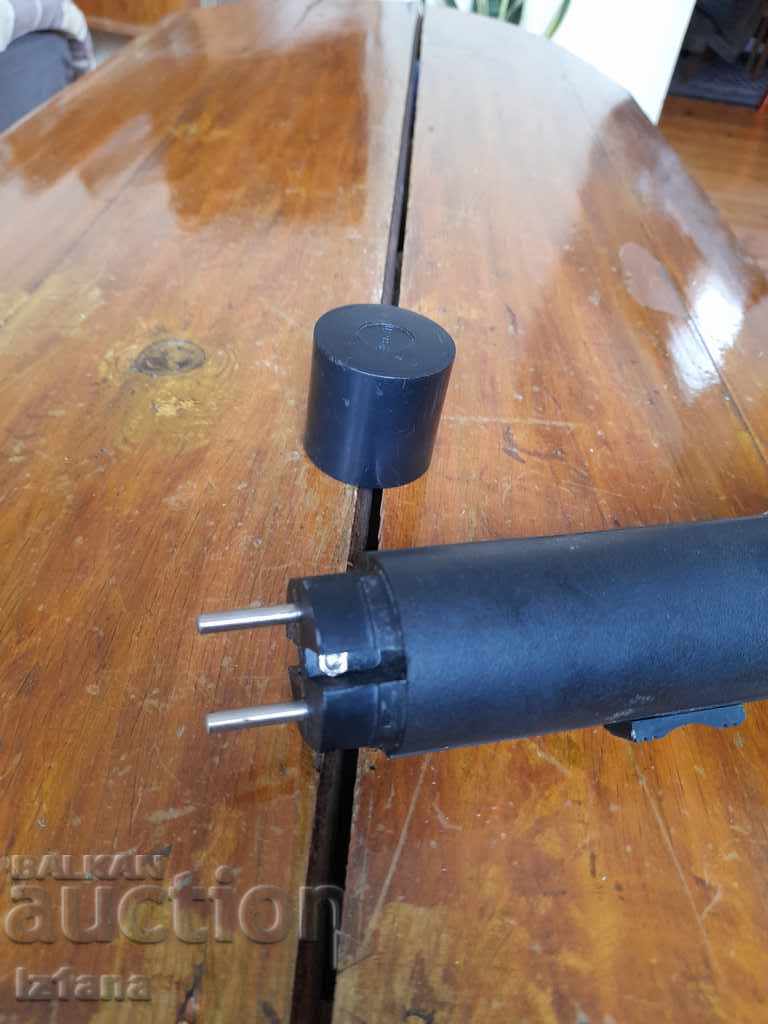 Old rechargeable flashlight - 7 Old rechargeable flashlight - 7