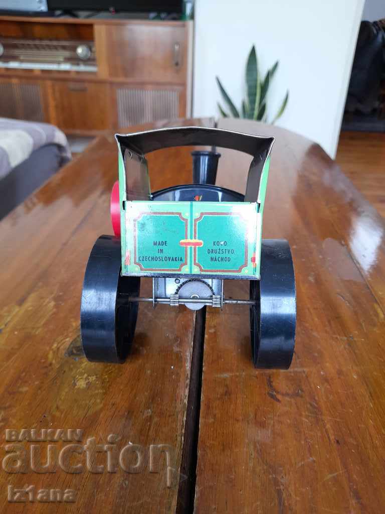 Old toy Lokomotiv with price 15.00 BGN | € 7.67 Old toy Lokomotiv with price 15.00 BGN | € 7.67