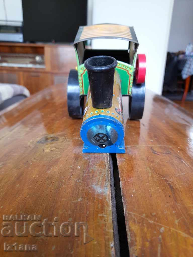 Delivery of Old toy Lokomotiv Delivery of Old toy Lokomotiv
