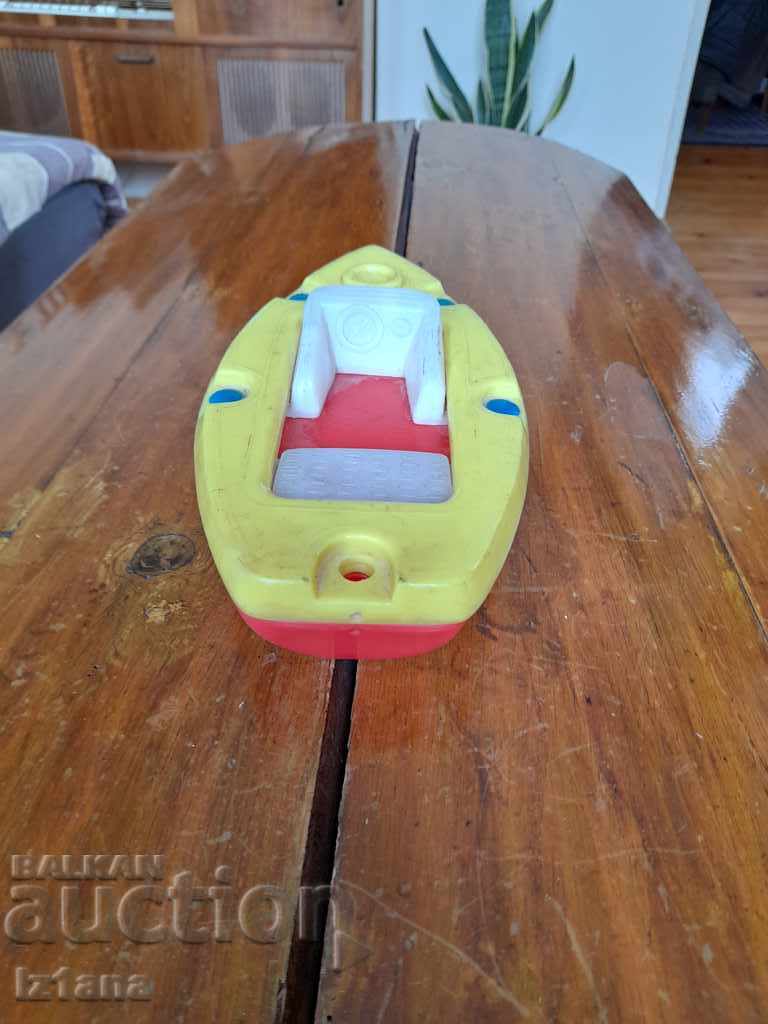 An old toy boat, a boat with price 18.00 BGN | € 9.20