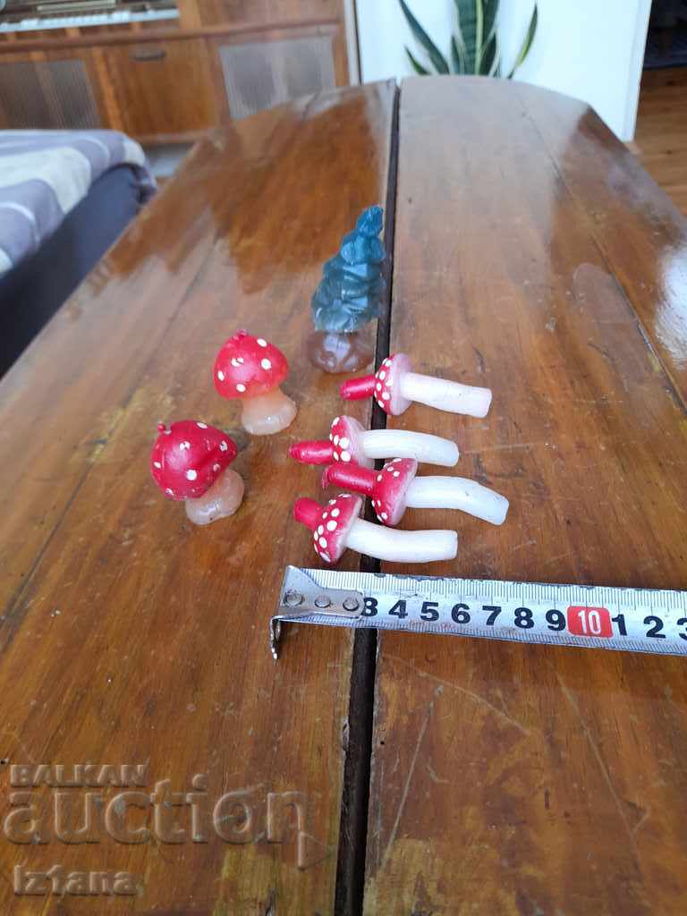 Delivery of Old decorative candles, candles Delivery of Old decorative candles, candles