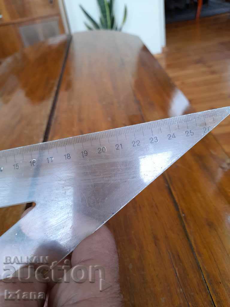 Παράδοση Ένα παλιό τρίγωνο σπουδαστών Παράδοση Ένα παλιό τρίγωνο σπουδαστών