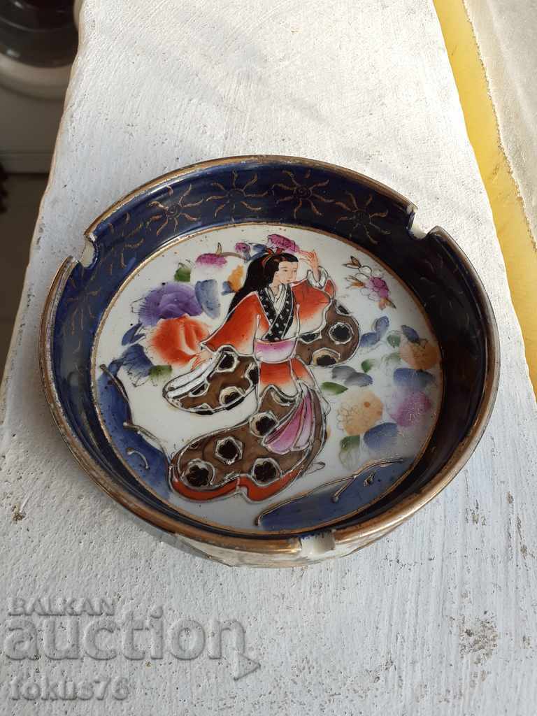 Παλιό τασάκι Royal Satsuma satsuma