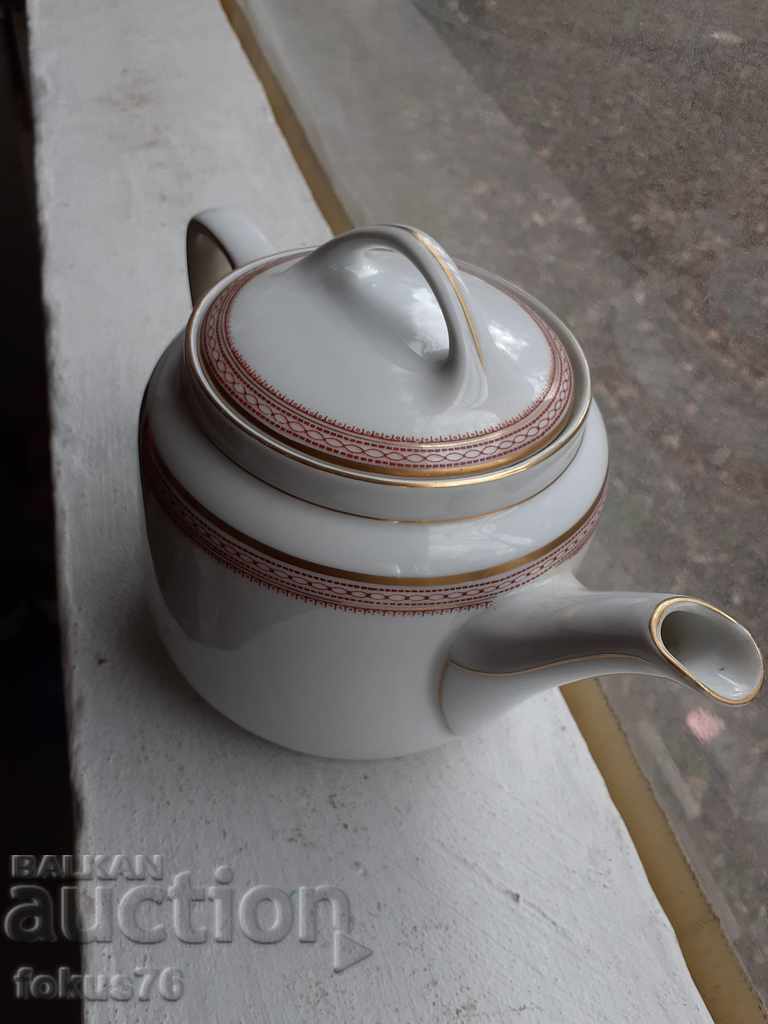 Wonderful old collector's porcelain teapot KPM Germay with price 250.00 BGN | € 127.82 Wonderful old collector's porcelain teapot KPM Germay with price 250.00 BGN | € 127.82