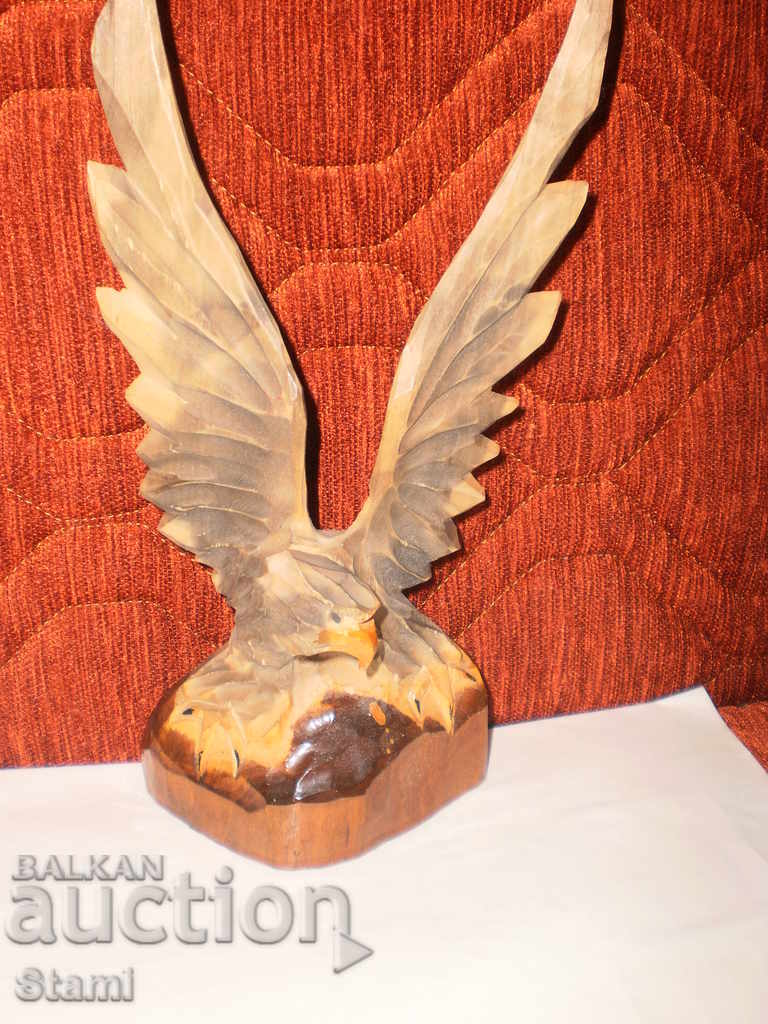Wooden figure of an eagle