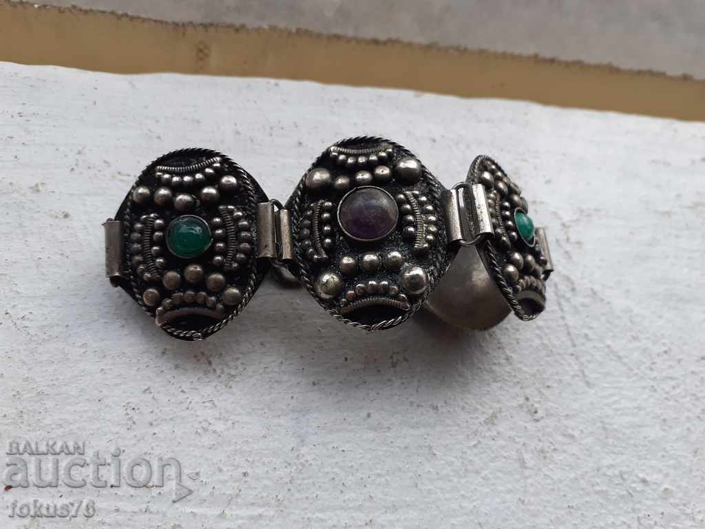 Ενδιαφέρον βραχιόλι κοστουμιών - BZC με τιμή 39.00 BGN | € 19.94 Ενδιαφέρον βραχιόλι κοστουμιών - BZC με τιμή 39.00 BGN | € 19.94