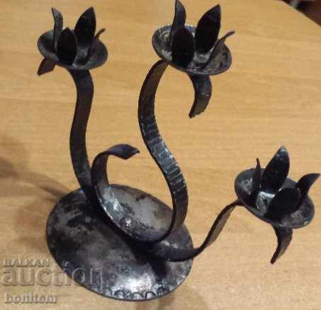 Παλαιό κηροπήγιο επεξεργασμένου σιδήρου - 5