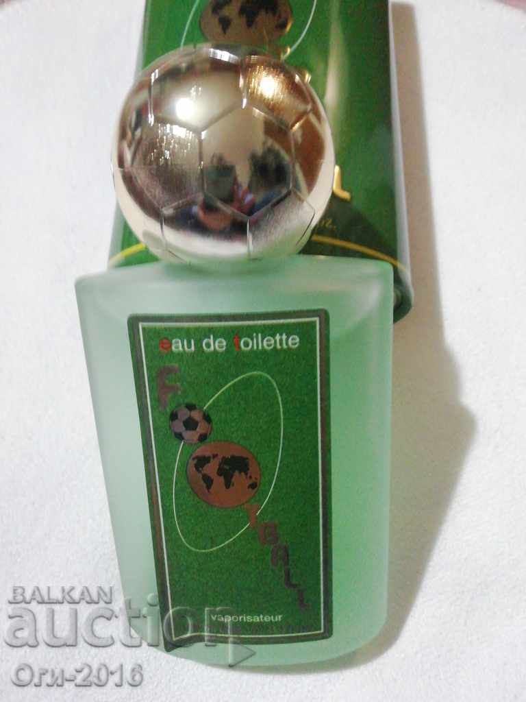 FOOTBAL - Eau de Toilette 100ml με τιμή 19.00 BGN | € 9.71 FOOTBAL - Eau de Toilette 100ml με τιμή 19.00 BGN | € 9.71