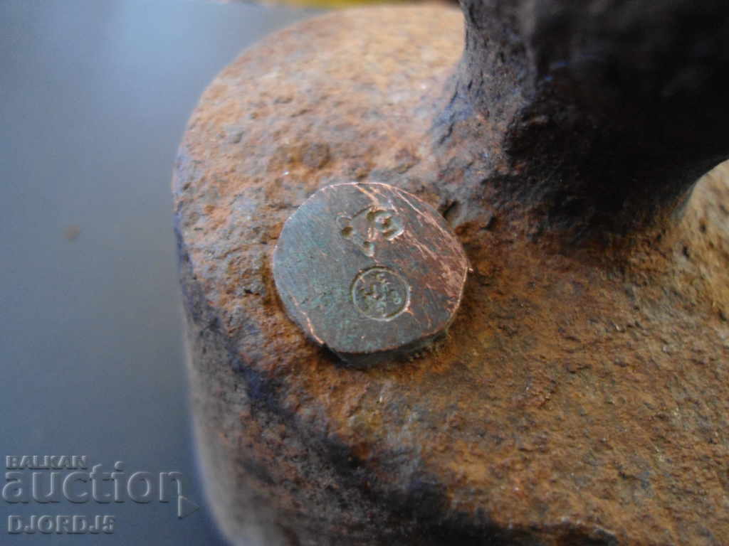 Auction  Old weight, mace, 2 kg