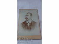 Φωτογραφία Κομψά ντυμένος άντρας με μουστάκι 1896 από χαρτόνι