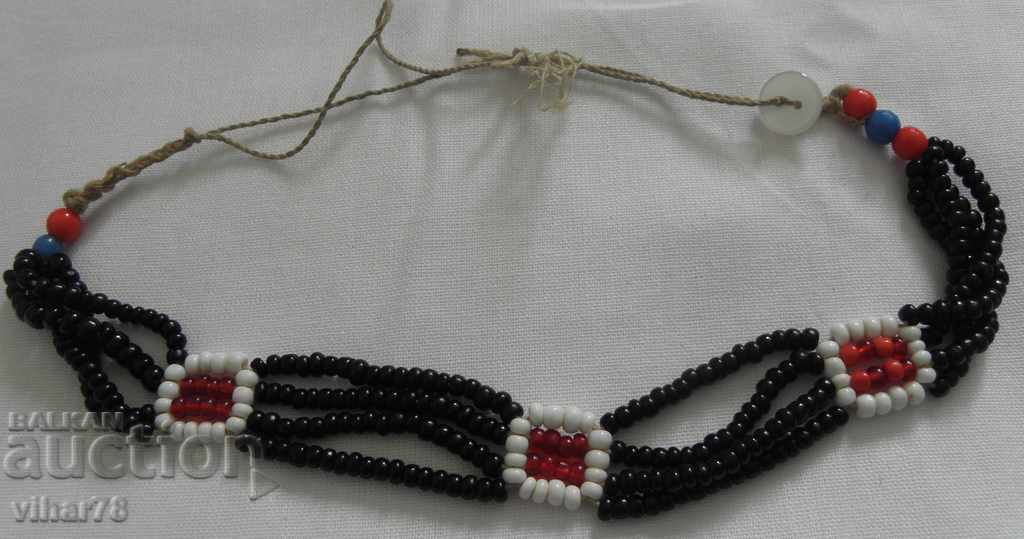 necklace-necklace with beads with price 29.99 BGN | € 15.33 necklace-necklace with beads with price 29.99 BGN | € 15.33