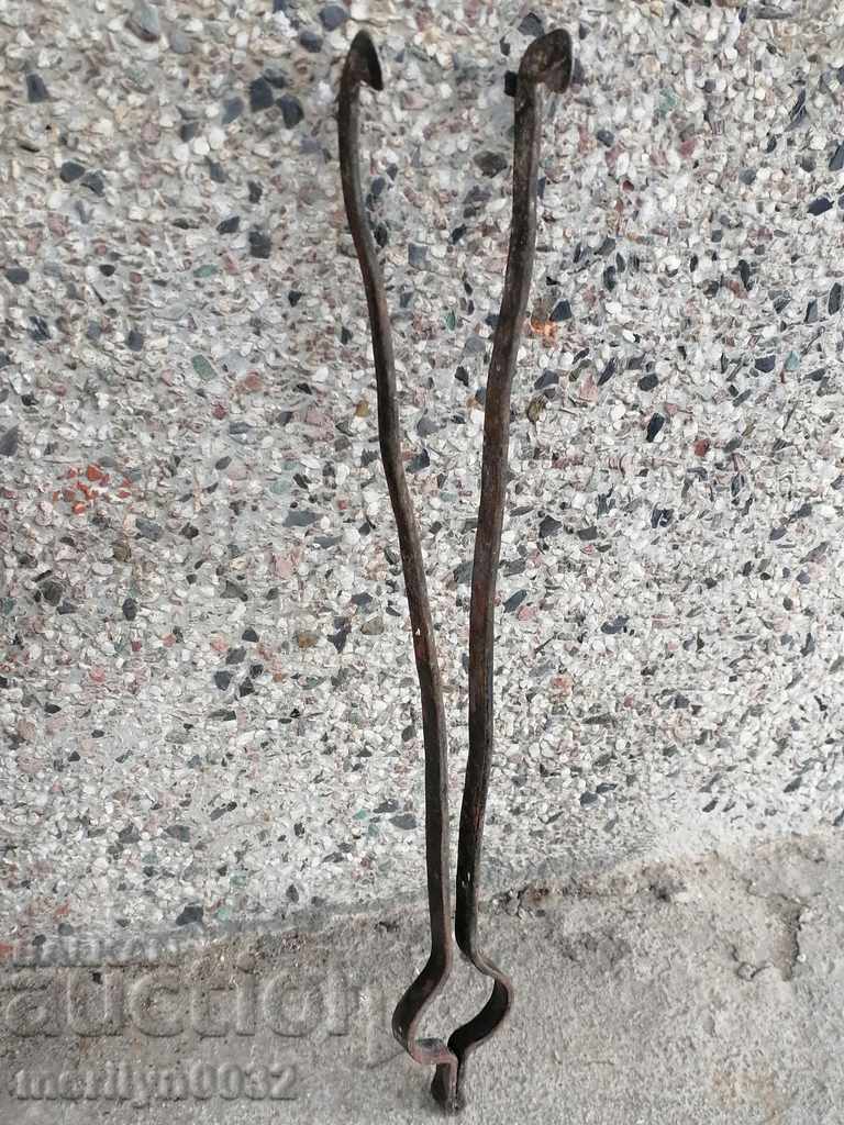 Доставка на Стар ръчно кован дилаф, ковано желязо, маша Доставка на Стар ръчно кован дилаф, ковано желязо, маша