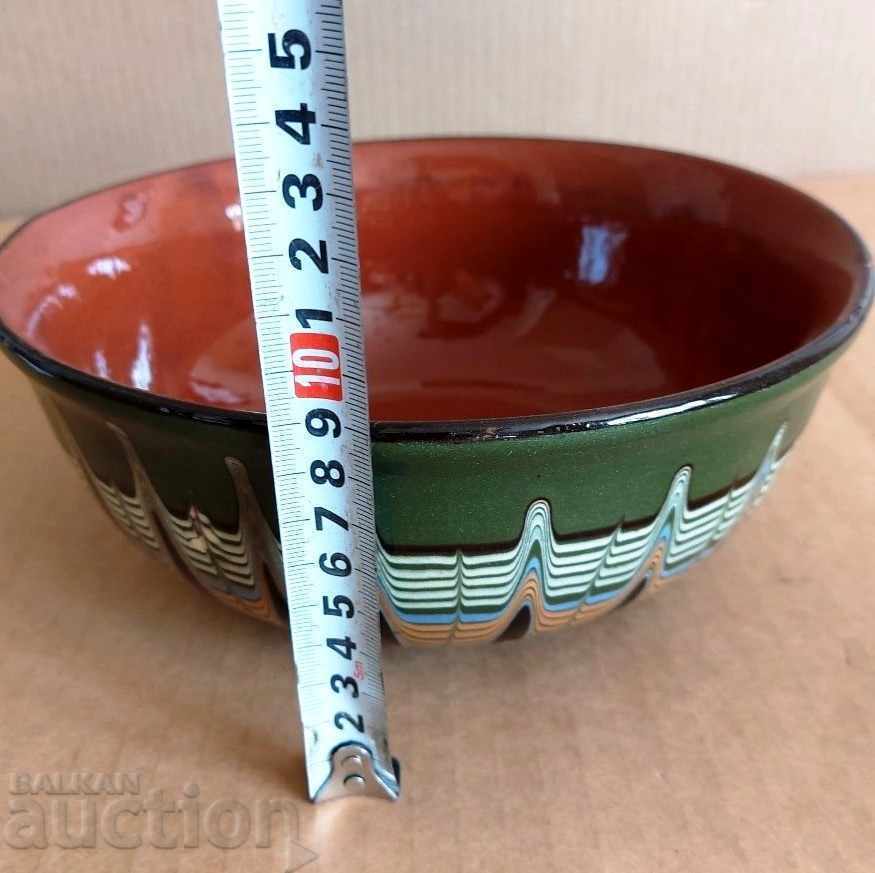 Delivery of LARGE COLORED CERAMIC BOWL PLATE IN EXCELLENT CONDITION Delivery of LARGE COLORED CERAMIC BOWL PLATE IN EXCELLENT CONDITION