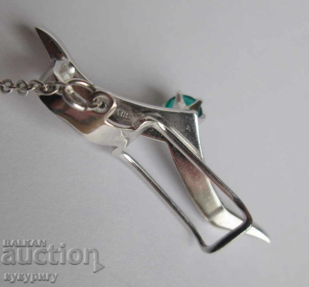 Παράδοση Κομψή ασημένια καρφίτσα για ασημένια γραβάτα Παράδοση Κομψή ασημένια καρφίτσα για ασημένια γραβάτα