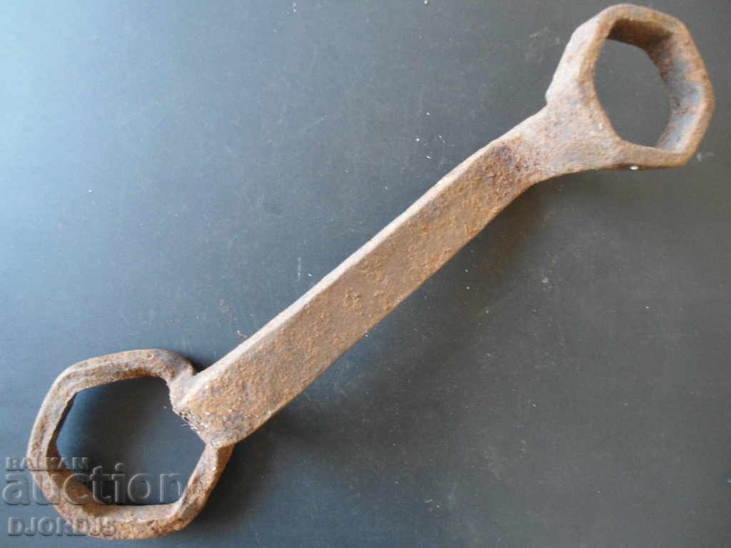 Old key with price 2.00 BGN | € 1.02