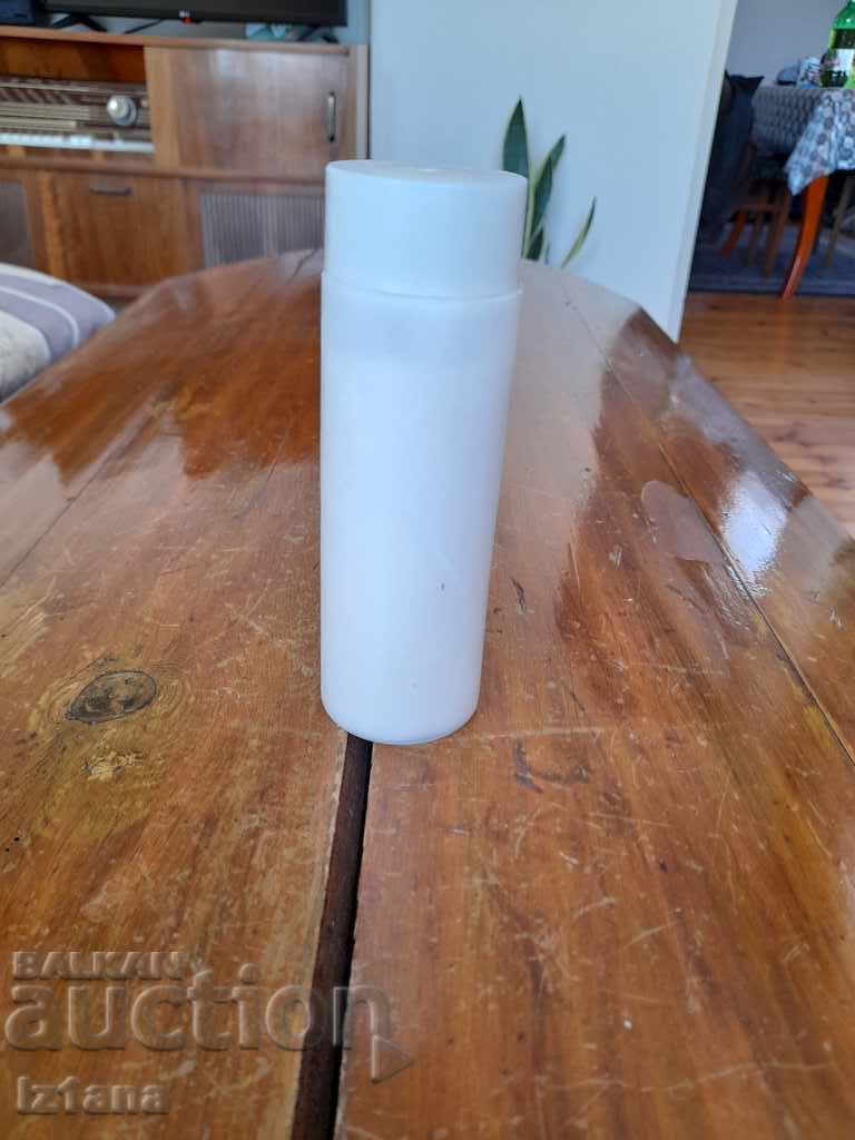 Auction Old toilet milk for babies and children Kiki Auction Old toilet milk for babies and children Kiki