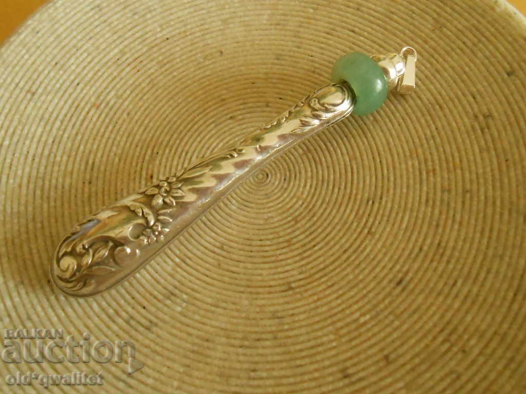 Стар оригинален СРЕБЪРЕН МЕДАЛЬОН с Авентурин, 70/11 мм с цена € 150.00 | 293.37 лв. Стар оригинален СРЕБЪРЕН МЕДАЛЬОН с Авентурин, 70/11 мм с цена € 150.00 | 293.37 лв.