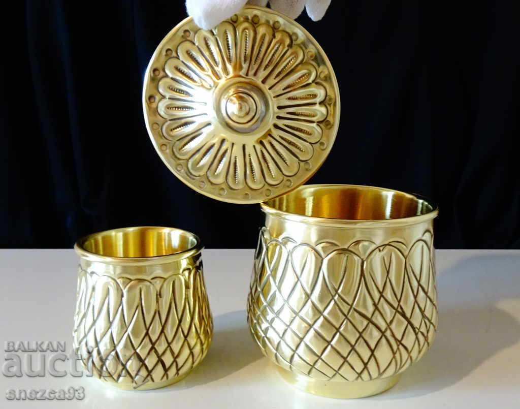 Delivery of Double-walled whiskey glass, mug, sugar bowl made of brass Delivery of Double-walled whiskey glass, mug, sugar bowl made of brass