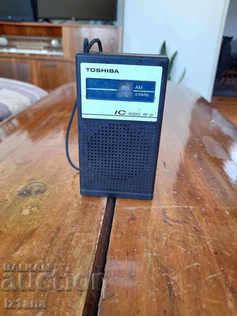 Radio veche, radio Toshiba