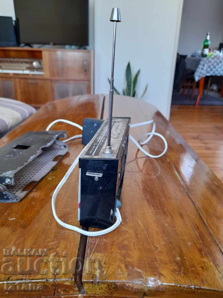 Old radio, HITACHI radio - 6 Old radio, HITACHI radio - 6