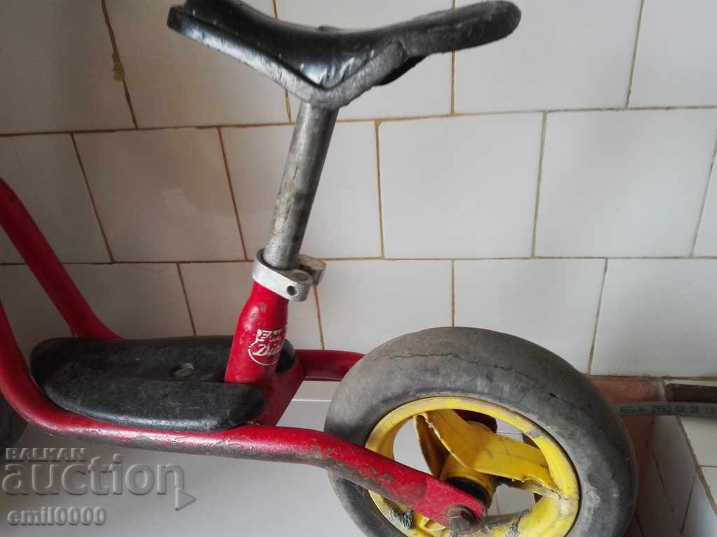 Livrarea Trotinetă pentru copii (trotinetă) nouă