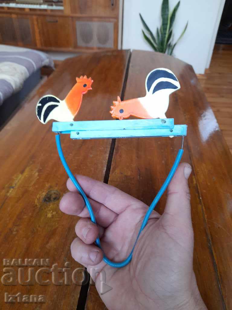 Old toy rooster with price 30.00 BGN | € 15.34 Old toy rooster with price 30.00 BGN | € 15.34