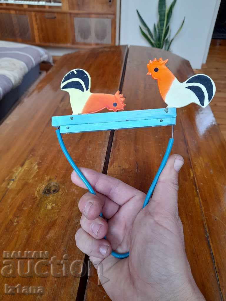 Auction Old toy rooster Auction Old toy rooster