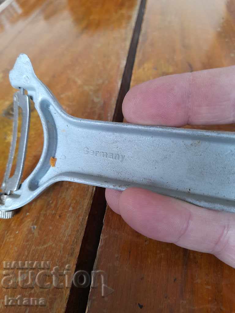 Παλιά αποφλοιωτής πατάτας - 7 Παλιά αποφλοιωτής πατάτας - 7