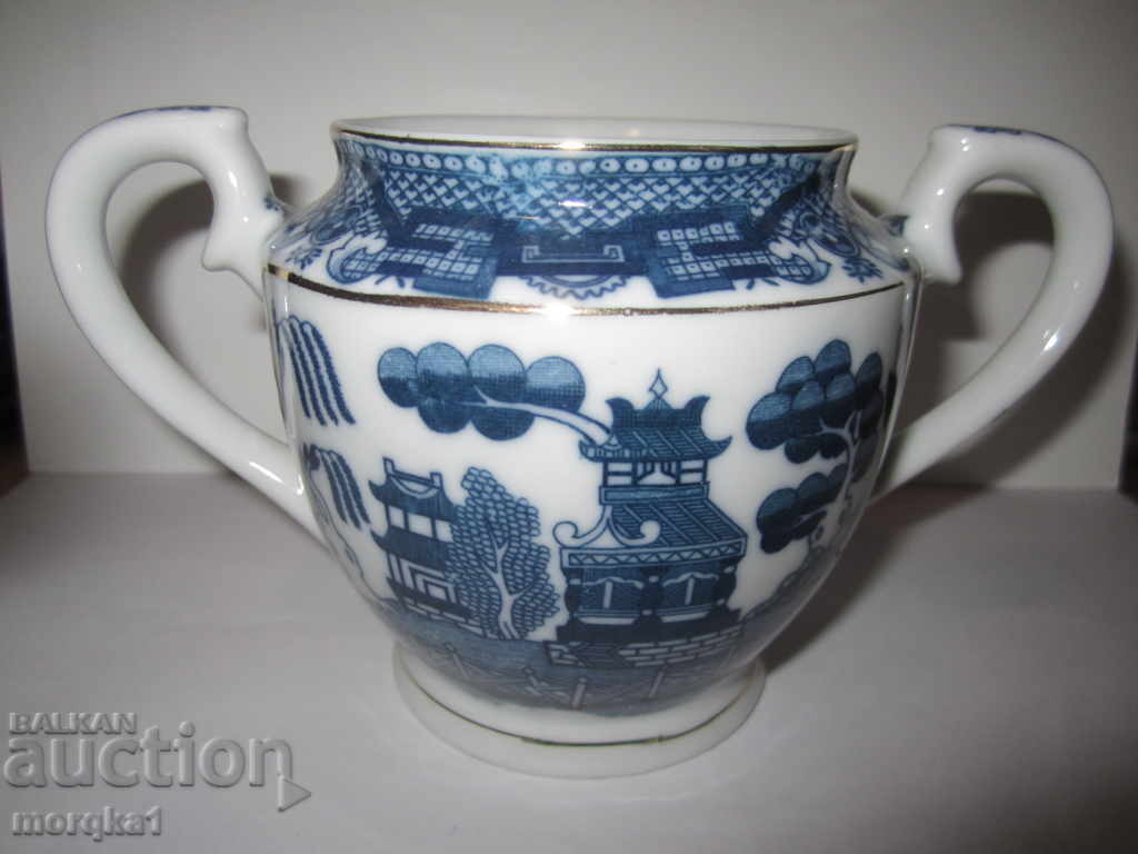 Delivery of Sugar bowl, dish, bowl with Asian motifs Delivery of Sugar bowl, dish, bowl with Asian motifs