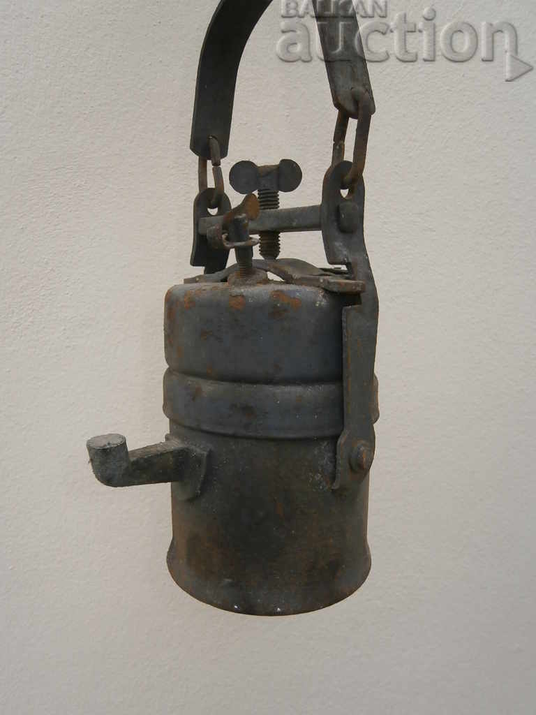 Auction antique Carbide miner's lamp lantern Auction antique Carbide miner's lamp lantern
