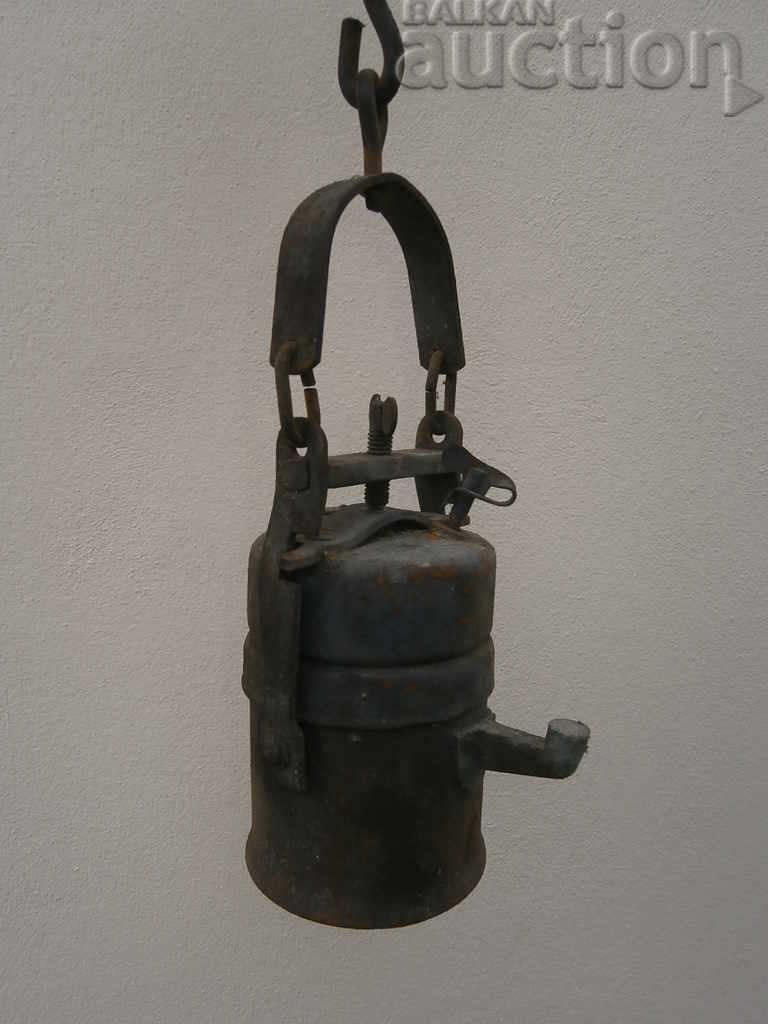 Delivery of antique Carbide miner's lamp lantern Delivery of antique Carbide miner's lamp lantern