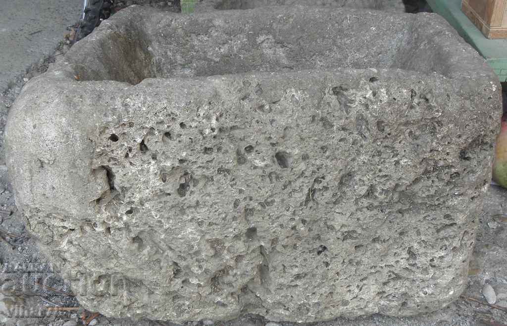 Jgheab de piatră antică - numai prin livrare personală
