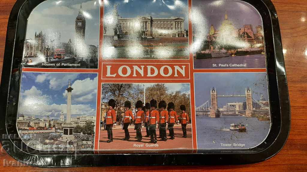 Metal tray tray retro with price 2.00 BGN | € 1.02 Metal tray tray retro with price 2.00 BGN | € 1.02