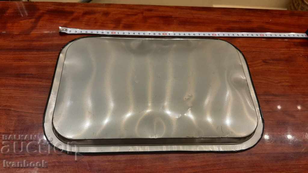 Delivery of Metal tray tray retro Delivery of Metal tray tray retro