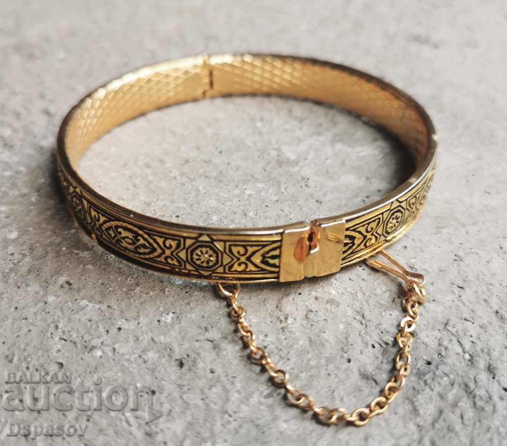Yellow Gold Plated Round Bracelet