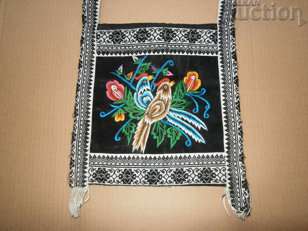 Auction shoulder bag Auction shoulder bag