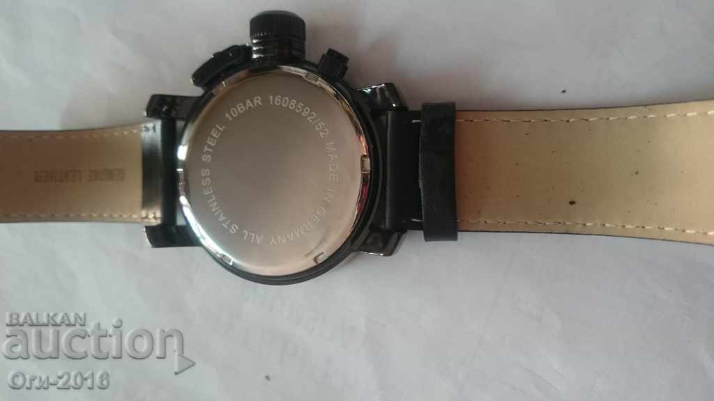 Delivery of Sea Surfer Chronograph Watch Delivery of Sea Surfer Chronograph Watch