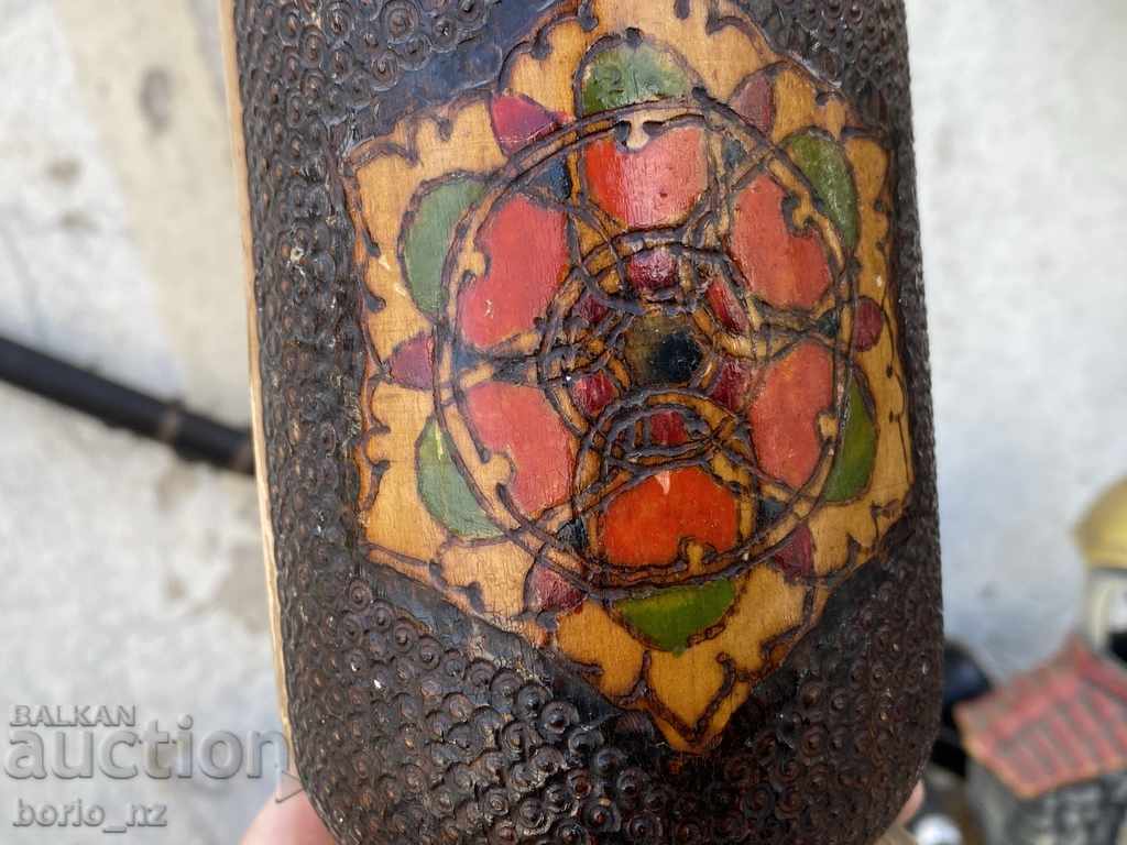 Delivery of 10595. OLD WOODEN PYROGRAPHED HAVAN CHUKALO Delivery of 10595. OLD WOODEN PYROGRAPHED HAVAN CHUKALO