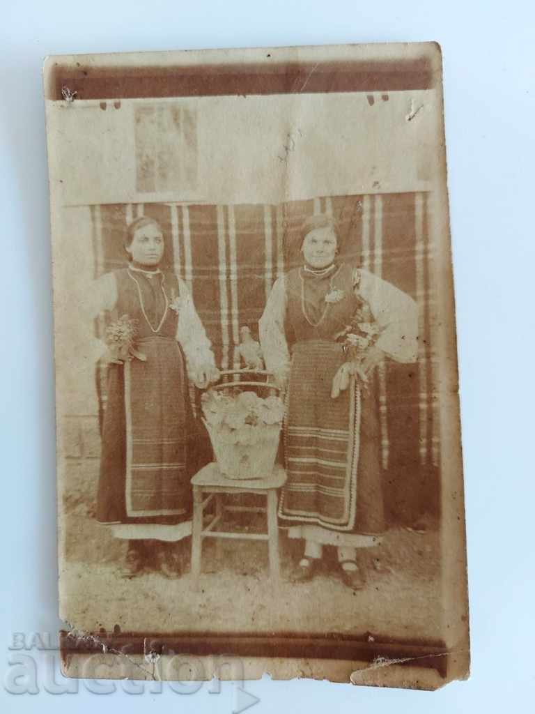 FOTOGRAFIE VECHI FOTOGRAFIE SUKMAN PORTĂ ȘORȚ