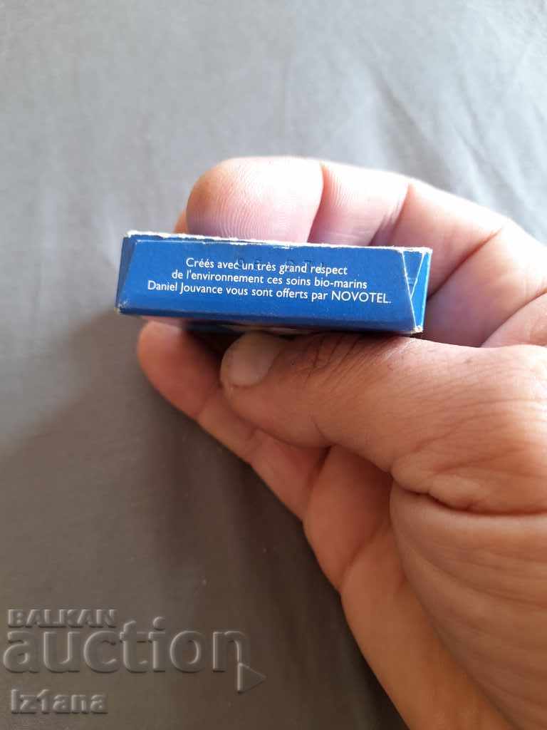 Delivery of Hotel soap Novotel Daniel Jouvance