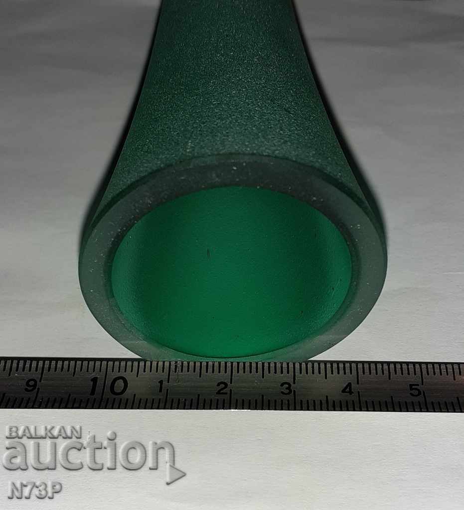 Delivery of VASE. COLORED GLASS. COLLECTION.