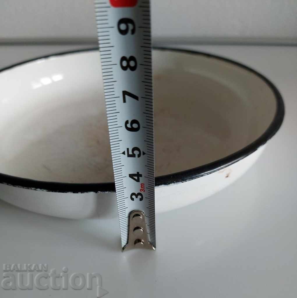 SOC METAL ENAMELED TRAY ENAMELED UTENSIL UTENSILS with price 9.00 BGN | € 4.60 SOC METAL ENAMELED TRAY ENAMELED UTENSIL UTENSILS with price 9.00 BGN | € 4.60